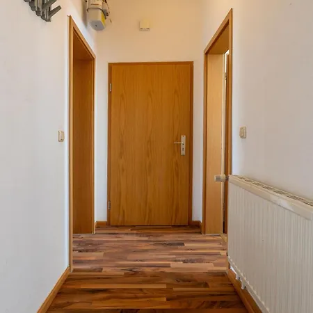 Lägenhet Haus 4 Jahreszeiten- Sommer Mit Terrasse Und Bio-kamin Karlshagen