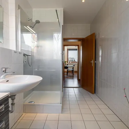 Haus 4 Jahreszeiten- Sommer Mit Terrasse Und Bio-kamin Karlshagen